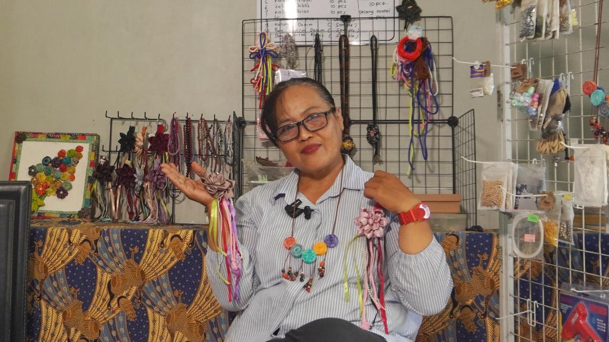 Aksesoris Cantik dari Kinarya Craft Ternyata Terbuat dari Kain Perca