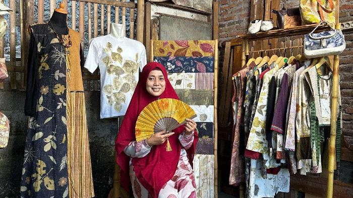 Ecozie Manfaatkan Bahan di Kebun Rumah jadi Fashion Ecoprint yang Hasilkan Cuan
